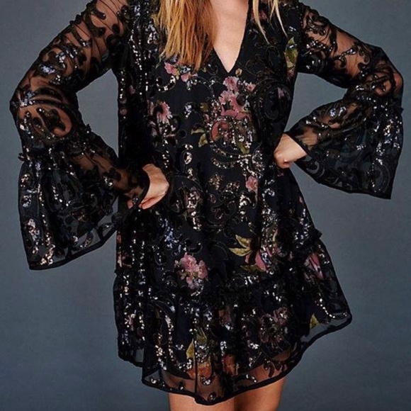 Free People Falling Flowers Frock Floral & Sequins Dress Medium - Picture 4 of 16
